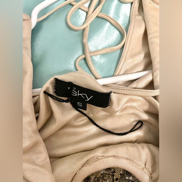 Y2K SKY brand new metallic gold mini dress size S... NEVER WORN - Picture 3 of 6